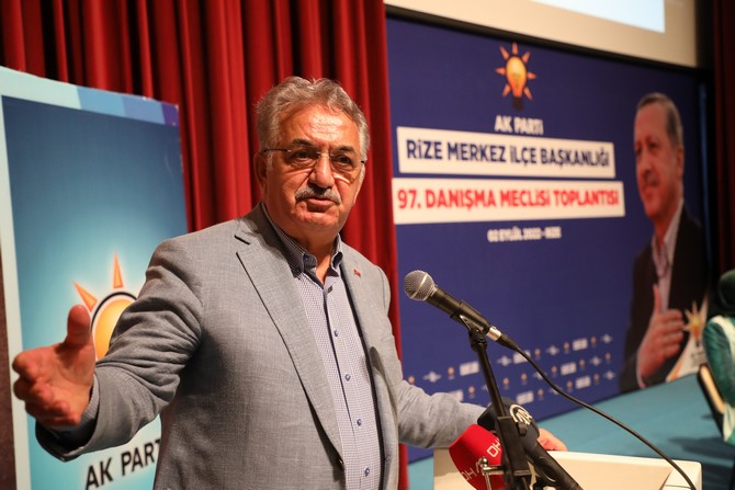 AK Parti Genel Başkan Yardımcısı Yazıcı, Rize'de partililere seslendi