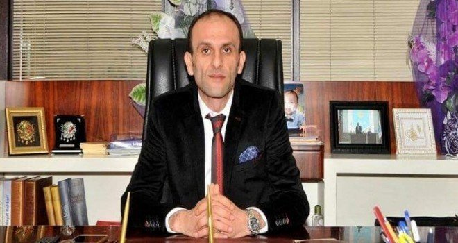AKES-DER Genel Başkanı  Hasan Kansızoğlu kurda yaşanan düşüş nedeniyle zamların geri çekilmesi gerektiğini söyledi.