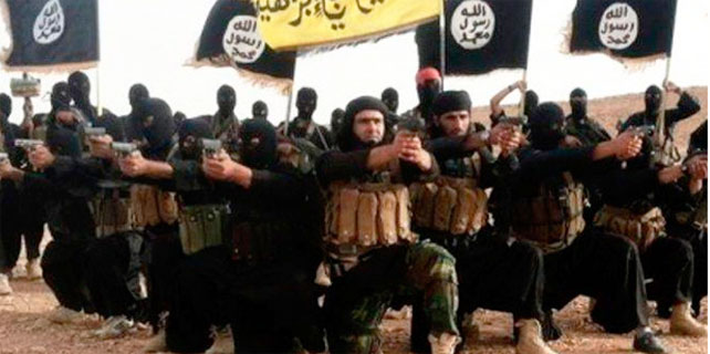 Peşmerge, IŞİD’den aldığı topraklardan çekilmiyor