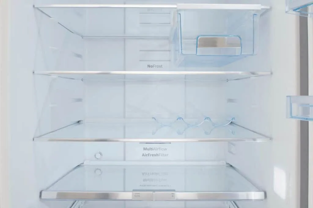 Buzdolabında Küf ve Kötü Kokuları Doğal Yollarla Engellemek